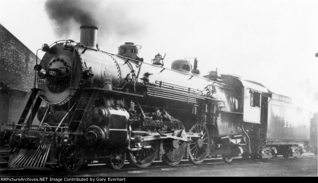 IC 4-6-2 #1175 - Illinois Central